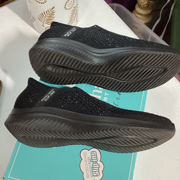 Skechers Black Sparkle Slip-Ons Martha Stewart Design New Martha Stewart NEW - Picture 5 of 5